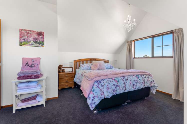 44 Seadown Crescent Amberley_12