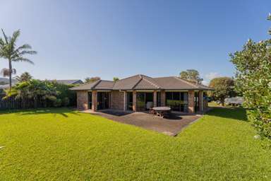 512 Matarangi Drive_1