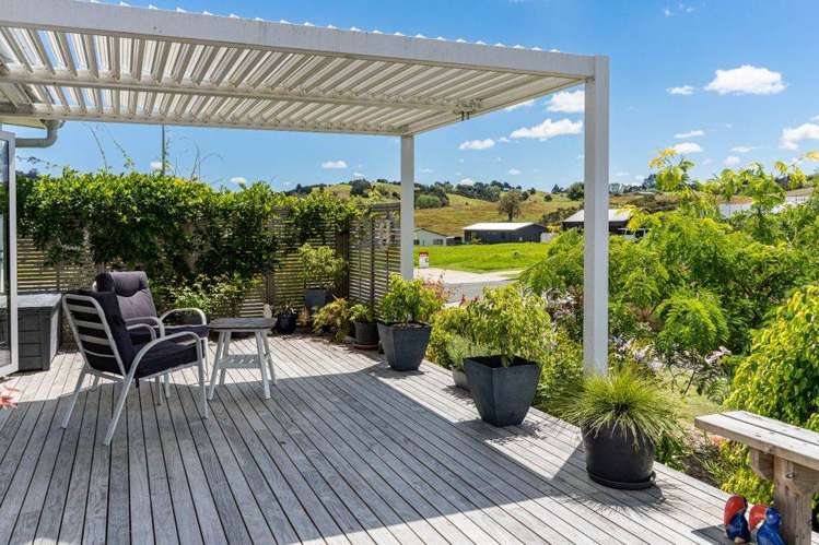 1 Manaaki Circle Paparoa_1