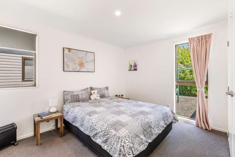 98 Godfrey Road Fairhall_16