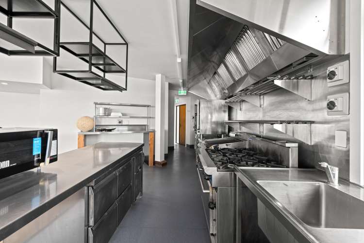 70 Kokihi Lane Snells Beach_7