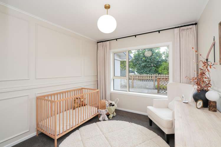 26 Black Road Otatara_19