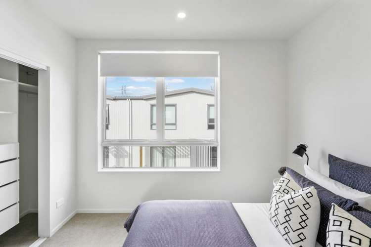 10/2 Moor Avenue Te Atatu Peninsula_9