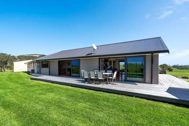 55 Harambee Road, Taiharuru_1