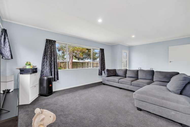 42B Elmwood Crescent Pukete_5