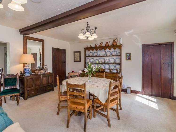 56 Barton Road Heretaunga_7