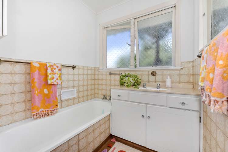 16 Washington Crescent Redwoodtown_18