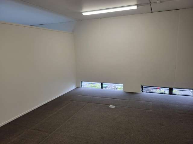 9/9 Freeman Way Manukau Central_2
