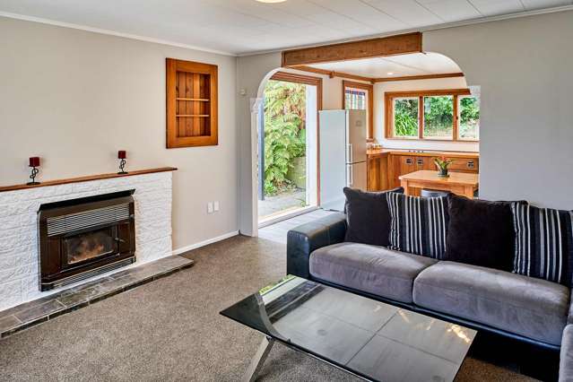 72 Hair Street Wainuiomata_4