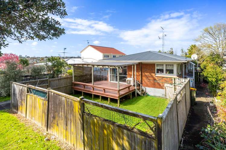 1/303 Pakuranga Road Pakuranga Heights_17
