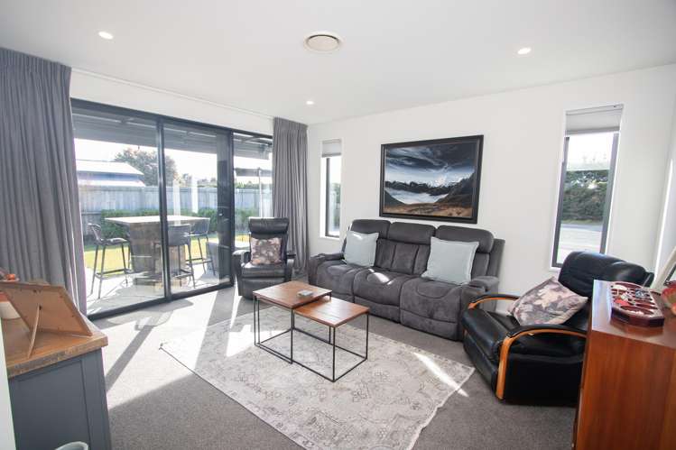 71 Racecourse Road Allenton_6