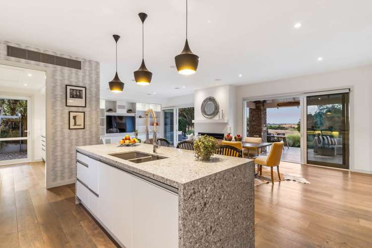 574 Ormiston Road Flat Bush_69