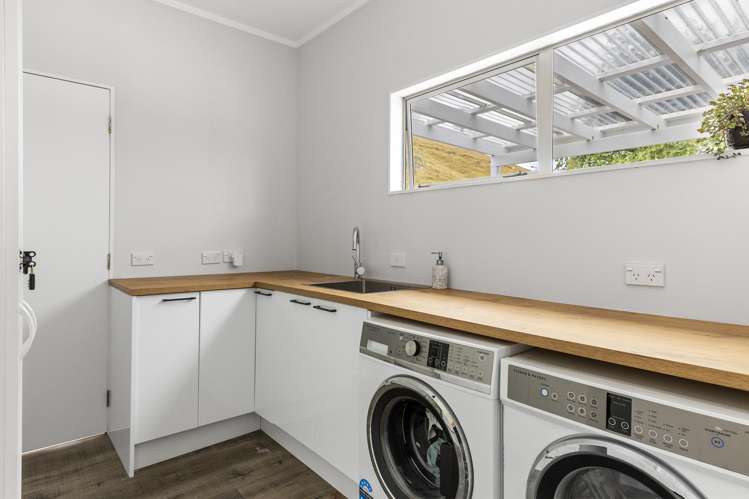 434 Whangamata Road Kinloch_28