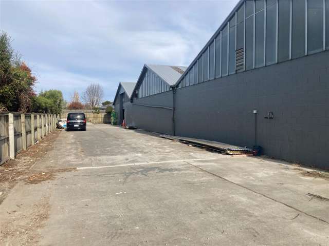 Flexible Industrial Facility with Yard