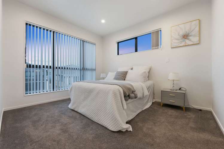 10 Alluvial Street Flat Bush_19