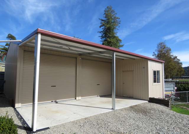 1 Racecourse Road Reefton_2