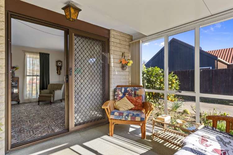 1/40 Ambleside Drive Burnside_9