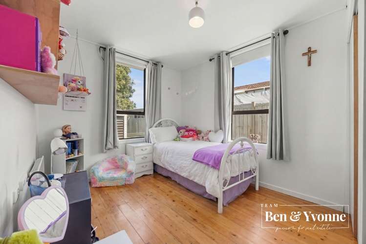 51 Torino Street Point England_19