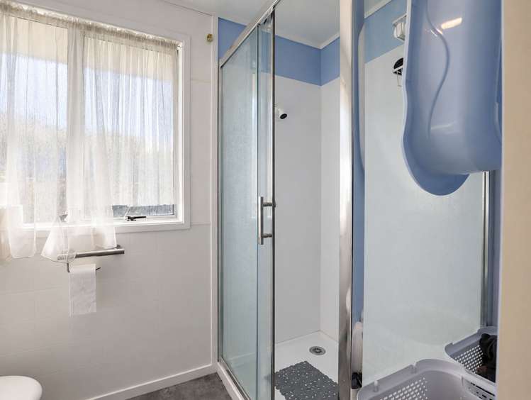 11 Crystal Place Pukehangi_10