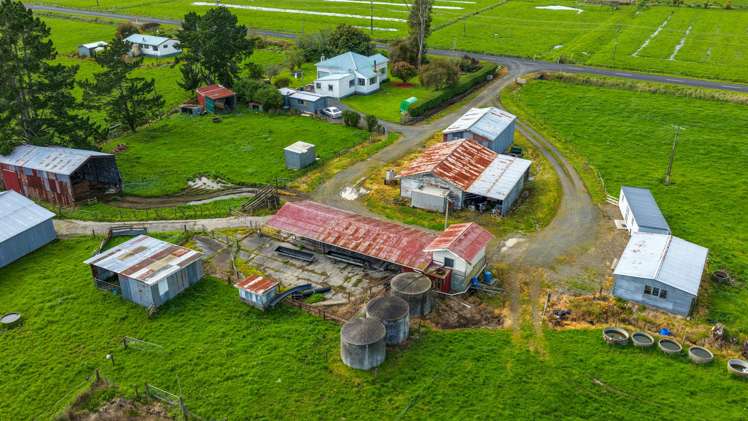 118 + 119 Wharepoa Road Netherton_17