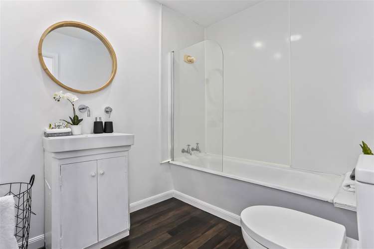 121 Hinemoa Street Birkenhead_15