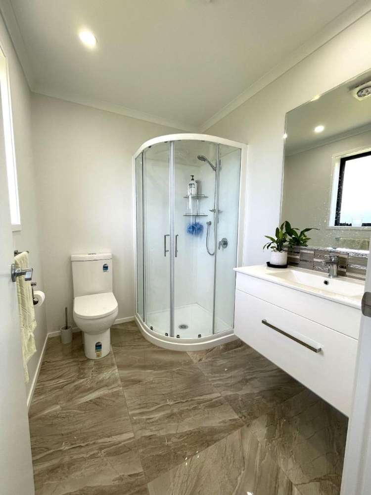 26 Honeyfield Drive 10861_11