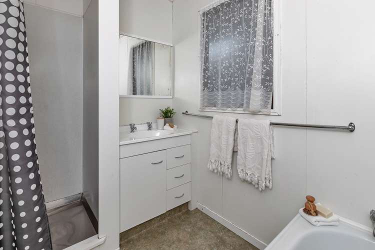 22 Kokich Crescent Onerahi_19