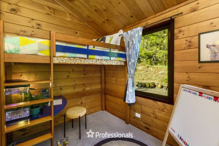 10 Hobbit Lane Pinehaven_17