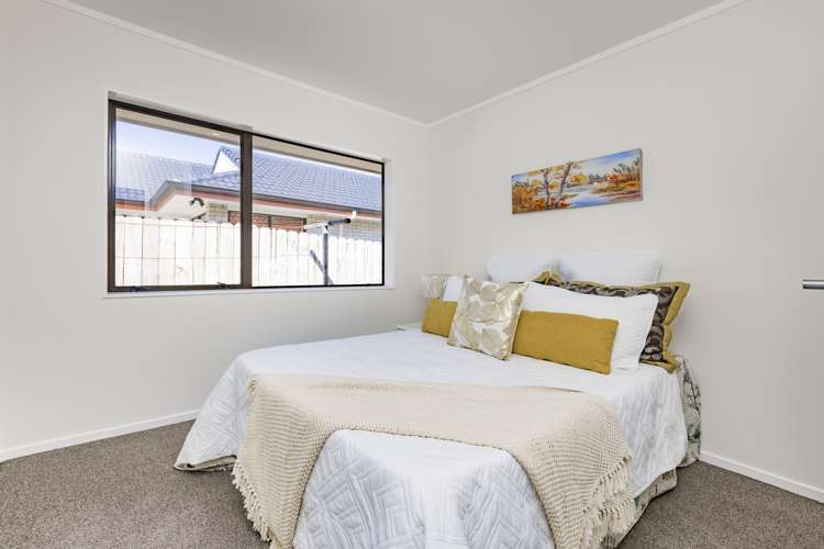 24 Summermist Drive Northpark_11