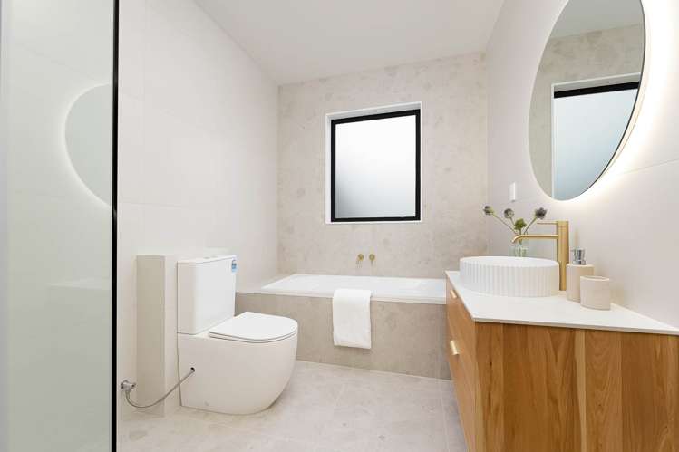 16 & 16A Katote Avenue Swanson_29
