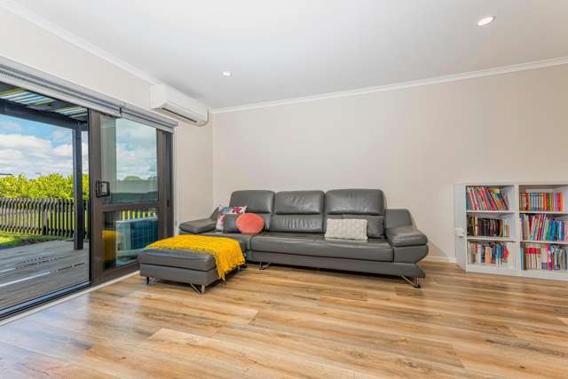 4 Lumbarda Drive Kumeu_3