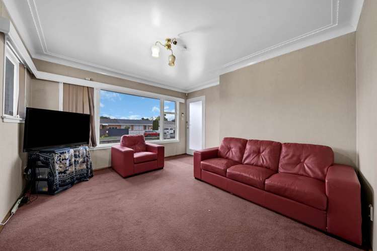 2/116 Wallace Road_2