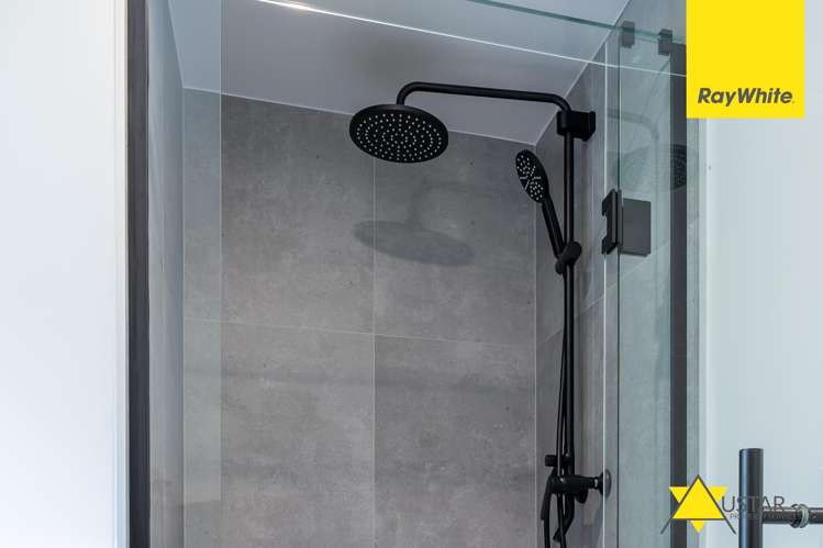 1/31 Lanigan Street Birkdale_17