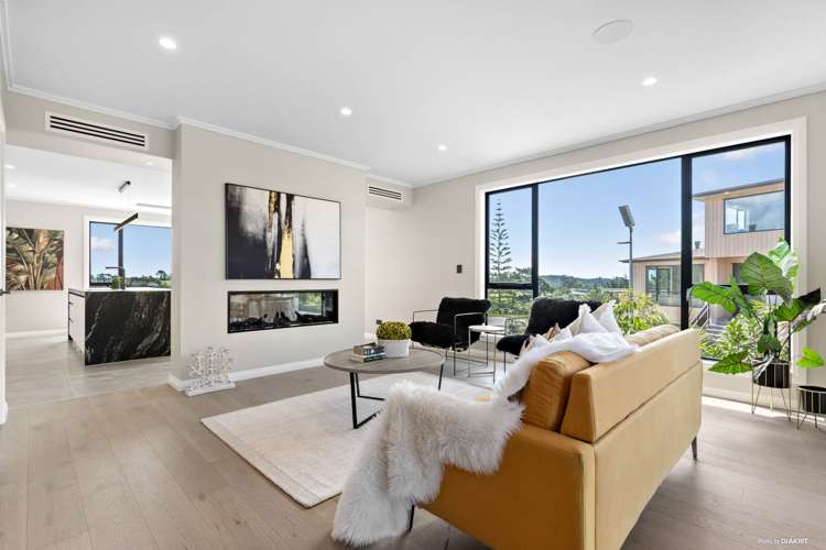 1 Taku Close Long Bay_11