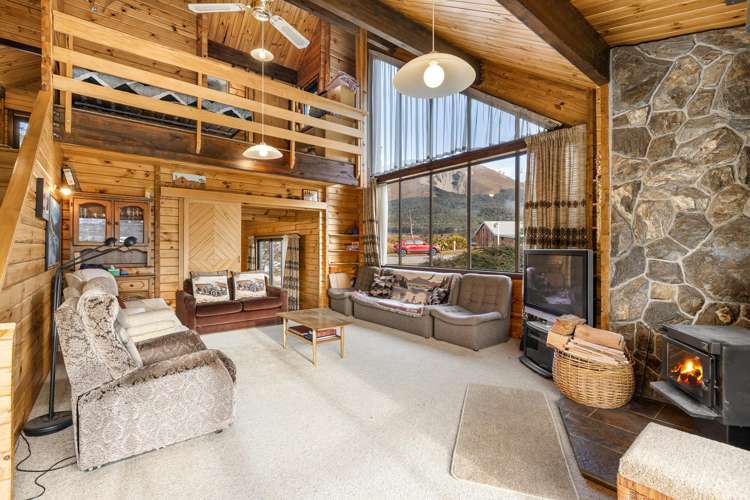 28 & 30 Trelissick Loop Castle Hill_1