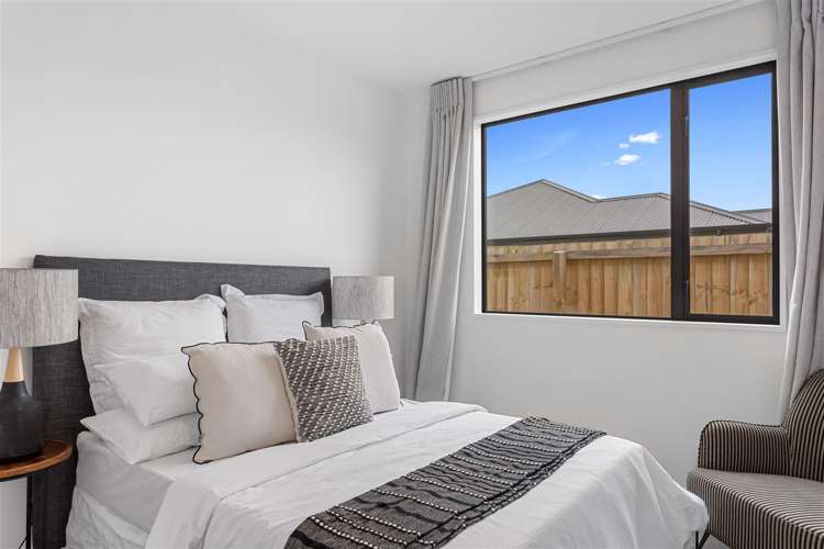 22 Mcquillan Avenue Woodend_12