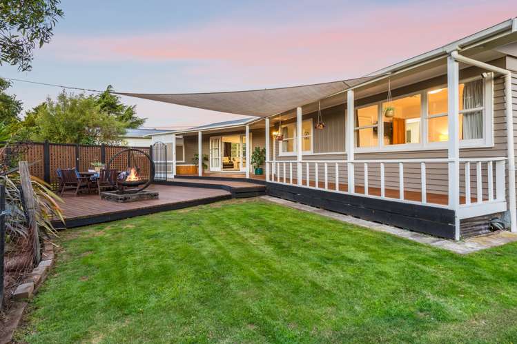 8 Hughan Place Carterton_15