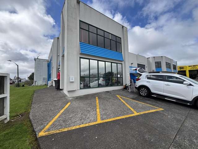 6 Westech Place Glen Eden_1