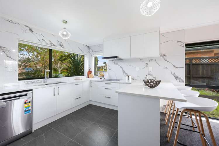 4 Cottesmore Place Huntington Park_13