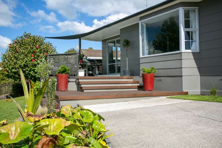 39 Sheridan Crescent Leamington_17