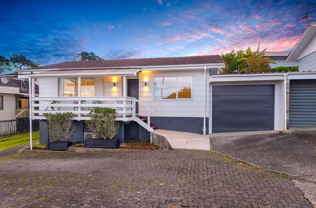 Cosy, Comfortable & Built for Entertaining