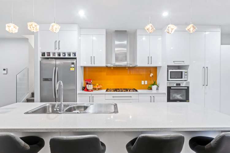 7 Rohi Place Flat Bush_25