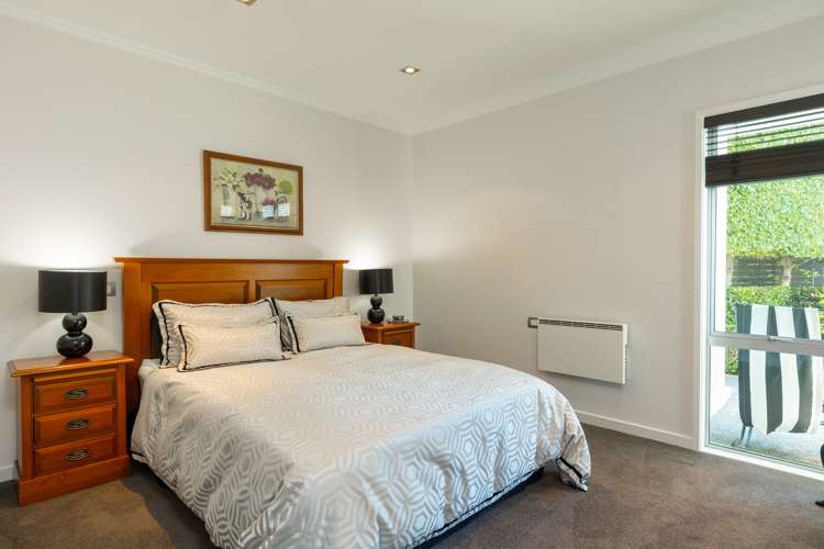 8 Covent Gardens Springlands_17