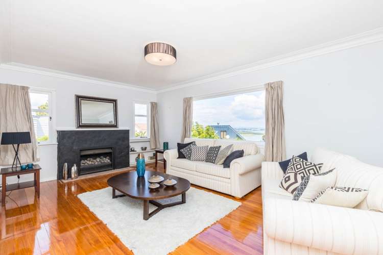 334 Hillsborough Road Hillsborough_13