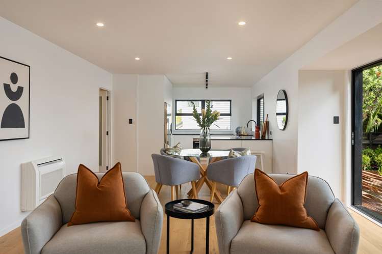 2/6 Vinter Terrace Mount Albert_11