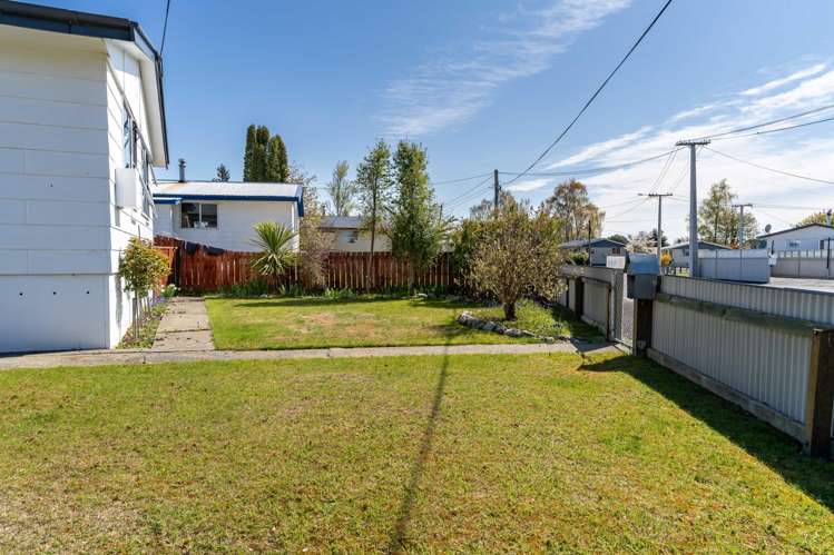 28 Omahau Crescent Twizel_22