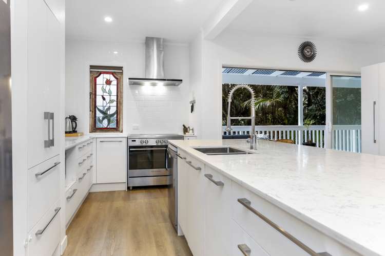 279 Huia Road Titirangi_5