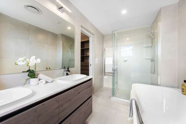 3f/12 Selwyn Road Cockle Bay_13