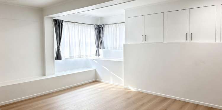 4 Ayton Drive_5