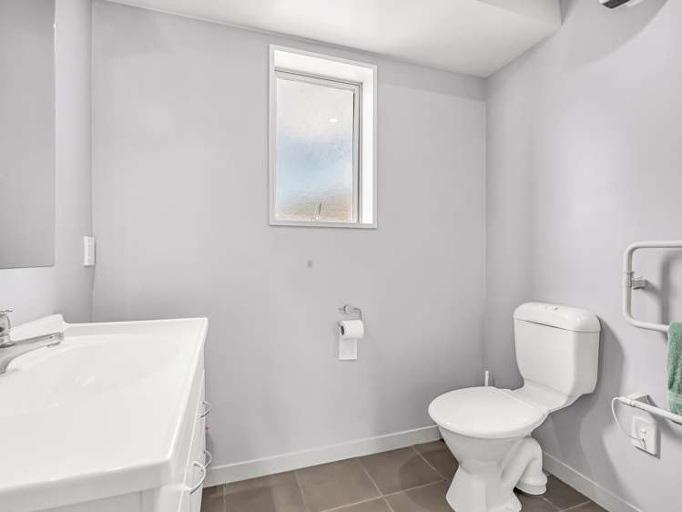 2 Vintners Lane Woolston_20